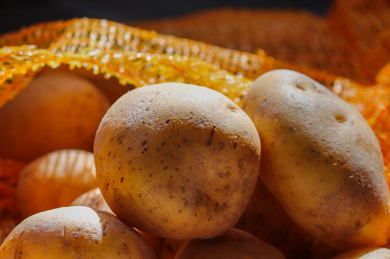 Cómo evitar que las patatas germinen: productos y métodos