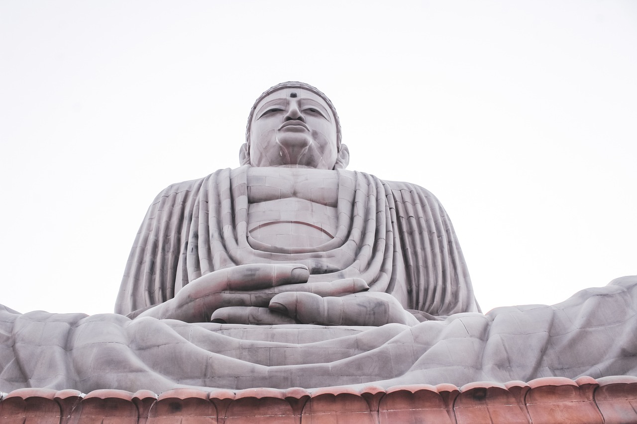 ¿Cuál es el Tamaño de la Mano de Buda?